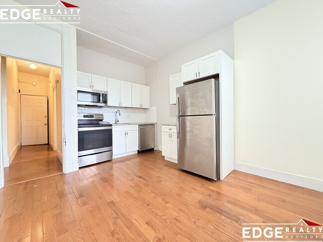 1 Linden St, Unit 2B in Boston, MA - Building Photo - Building Photo