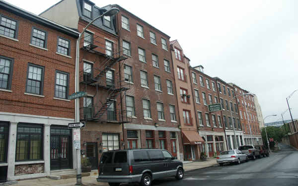 48 N Front St in Philadelphia, PA - Building Photo - Building Photo