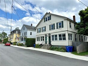 61 E Bowery St in Lawrence, MA - Building Photo - Building Photo