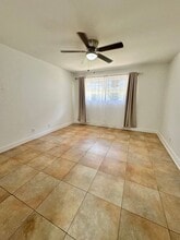 5500 Ackerfield Ave in Long Beach, CA - Building Photo - Building Photo