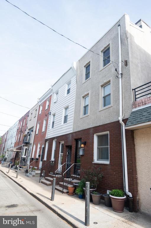 703 Annin St in Philadelphia, PA - Building Photo - Building Photo