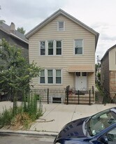1742 W Cullerton St, Unit 2 in Chicago, IL - Building Photo