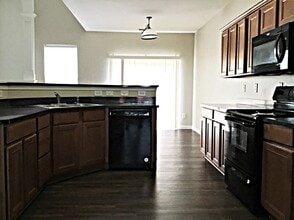 13632 Stringfellow Ln in Charlotte, NC - Building Photo - Building Photo