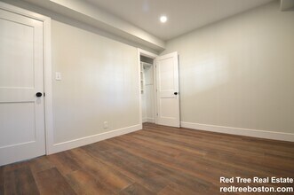 25 Hunnewell Ave in Boston, MA - Building Photo - Building Photo