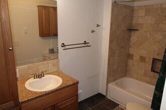 108 E Weile Ave in Spokane, WA - Building Photo - Building Photo
