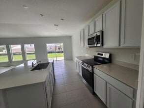4753 Golden Knight Blvd in Kissimmee, FL - Building Photo - Building Photo
