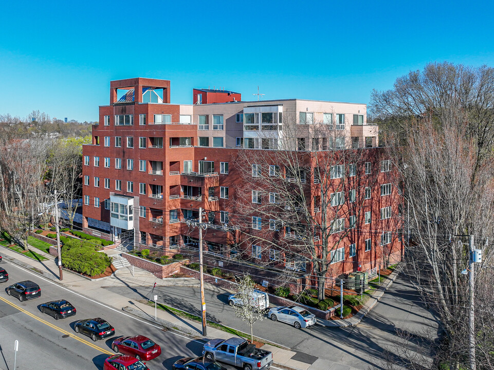 Waterbridge Condominium in Watertown, MA - Foto de edificio