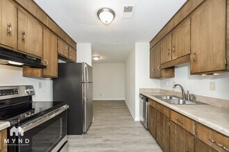 6208 Stoneyridge Dr in Indian Trail, NC - Foto de edificio - Building Photo