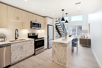 The Lofts at Beacon in Beacon, NY - Foto de edificio - Building Photo