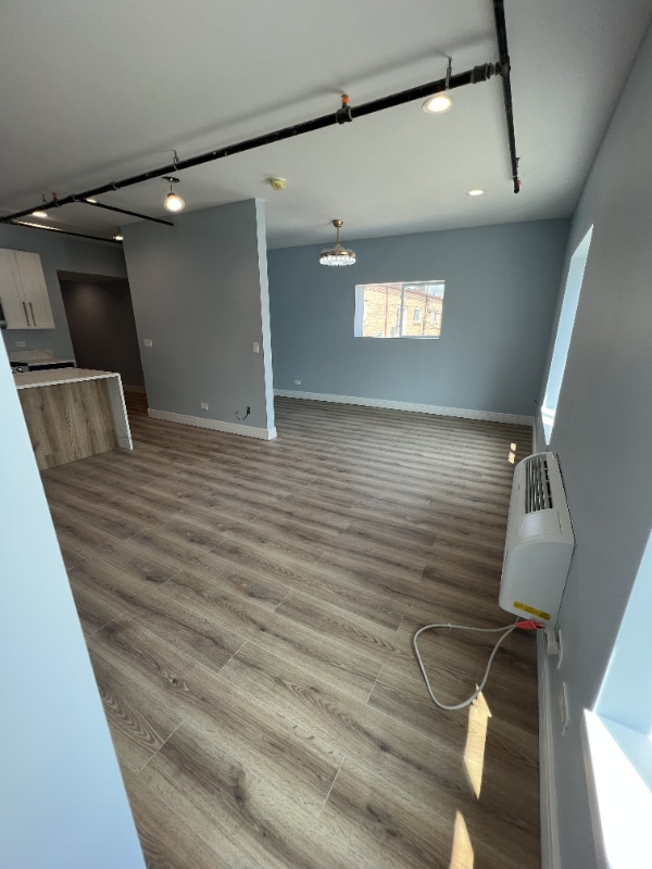 9919 Roosevelt Rd in Westchester, IL - Foto de edificio - Building Photo