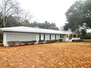 1569 Groover Rd in Hinesville, GA - Building Photo - Building Photo