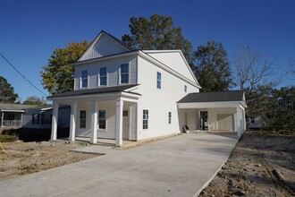 95 Camellia St in Richmond Hill, GA - Building Photo - Building Photo