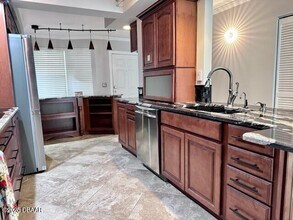 4575 S Atlantic Ave in Port Orange, FL - Building Photo - Building Photo