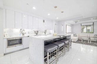 Woodland Grove in Naranja, FL - Building Photo - Interior Photo