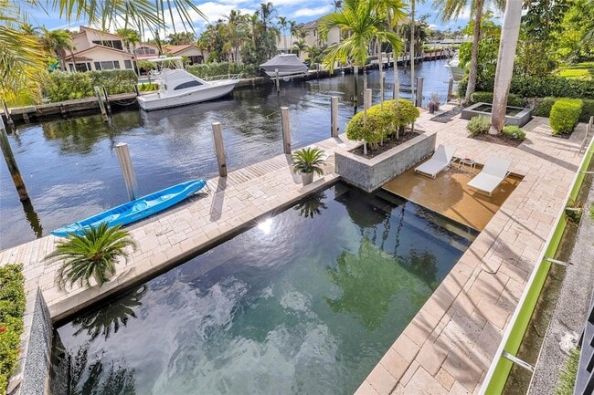 272 Imperial Ln in Lauderdale-by-the-Sea, FL - Building Photo - Building Photo