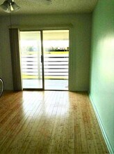 2060 Exeter in Boca Raton, FL - Building Photo - Building Photo