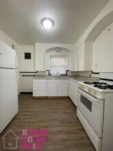 17564 Santa Rosa Dr-Unit -17566 Santa Rosa (Upper) in Detroit, MI - Building Photo - Building Photo