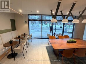 1660 Bloor St W in Toronto, ON - Building Photo - Building Photo