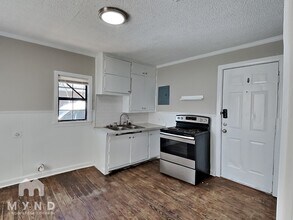 2308 21st St in Lubbock, TX - Foto de edificio - Building Photo