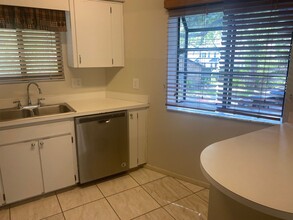 1768 Foxhall Cir in Kissimmee, FL - Building Photo - Building Photo