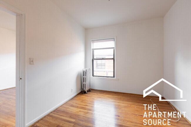 929 W Sunnyside Ave in Chicago, IL - Building Photo - Building Photo