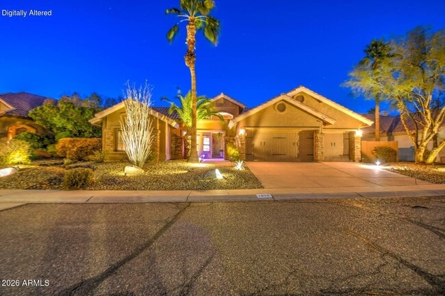 property at 1676 E Glenhaven Dr