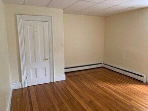 177 Harvard St, Unit 3 in Cambridge, MA - Building Photo - Building Photo