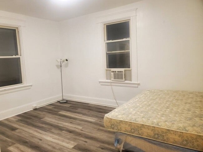 2368 Chickasaw St in Cincinnati, OH - Building Photo - Building Photo