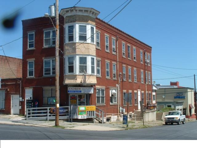 801 N 4th St in Allentown, PA - Building Photo