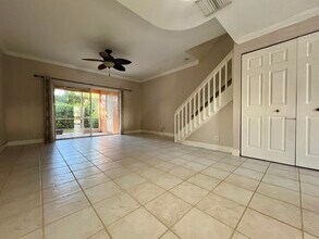 932 Kokomo Key Ln in Delray Beach, FL - Building Photo - Building Photo