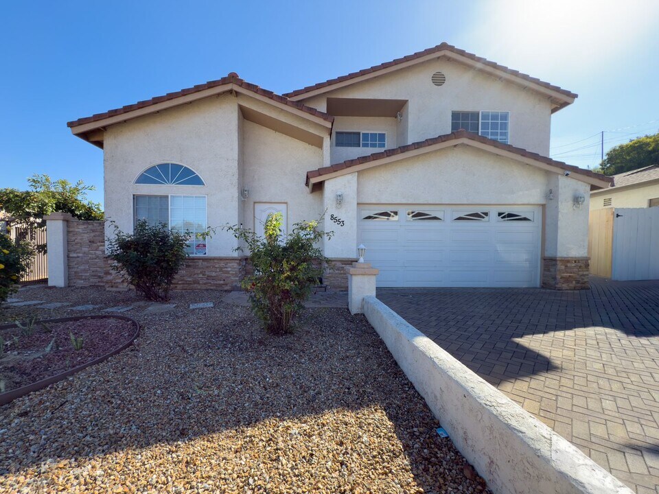8553 Calle Norte in Lemon Grove, CA - Building Photo