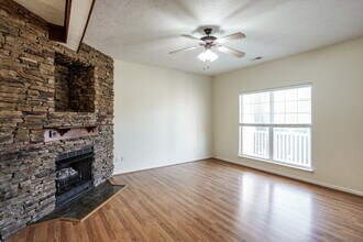 7212 Legacy Dr in Nashville, TN - Building Photo - Building Photo