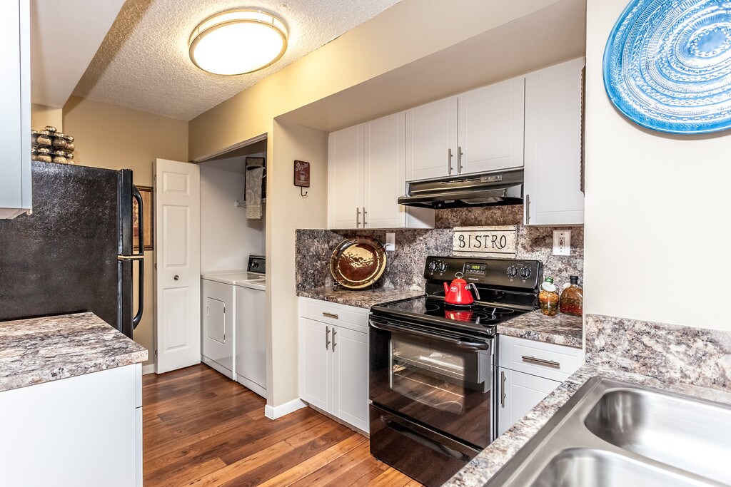 Palmetto Place Apartments Miami, FL Apartments