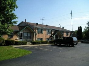 4215-4241 Oak Park Dr SE in Grand Rapids, MI - Foto de edificio - Building Photo