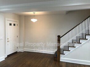 1005 Upshur St NE in Washington, DC - Building Photo - Building Photo
