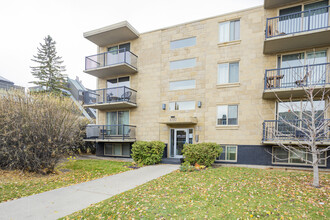 1727 10A St SW in Calgary, AB - Building Photo - Building Photo