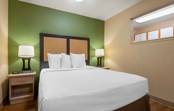 Extended Stay America in St. Louis, MO - Building Photo - Building Photo