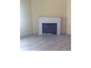 8411 S Green Cedar Dr in Las Vegas, NV - Building Photo - Building Photo