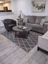 3601 W Tierra Buena Ln in Phoenix, AZ - Building Photo - Building Photo