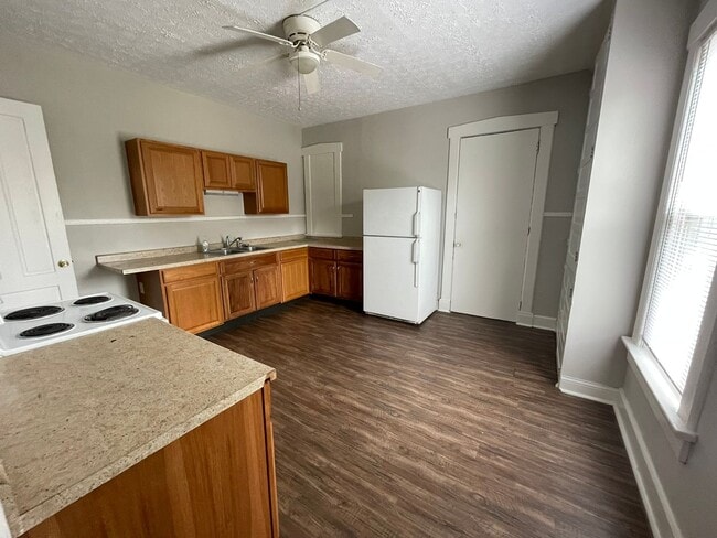 property at 76 S Torrence St