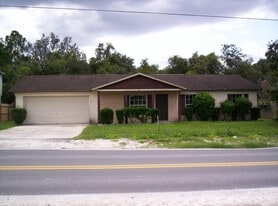 495 Fort Smith Blvd in Deltona, FL - Building Photo