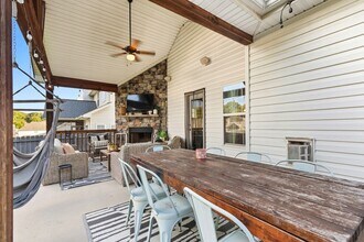 952 Festival Ln in Knoxville, TN - Building Photo - Building Photo