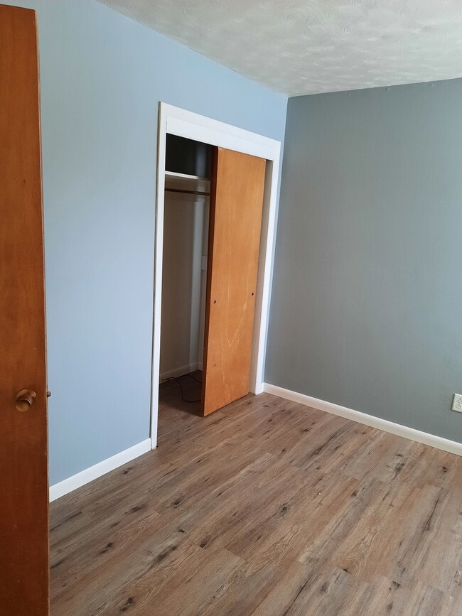 40016 Linden Dr in Mitchell, NE - Building Photo - Building Photo