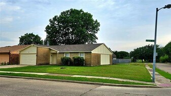 3937 O'Hare Dr in Mesquite, TX - Building Photo