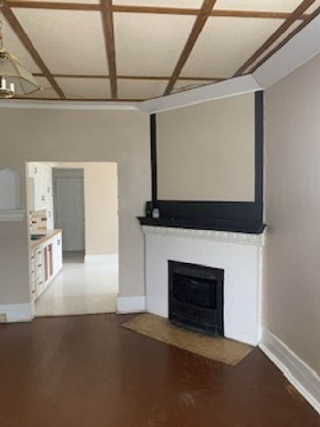 property at 117 Lafayette St