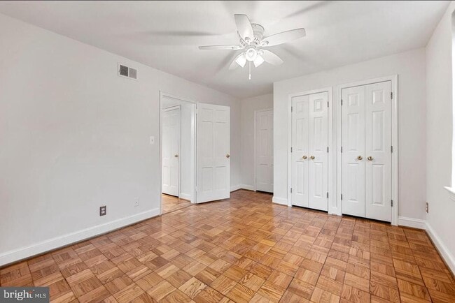 property at 30 S Old Glebe Rd