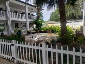 122-3700 Haines Rd N in St. Petersburg, FL - Building Photo - Building Photo