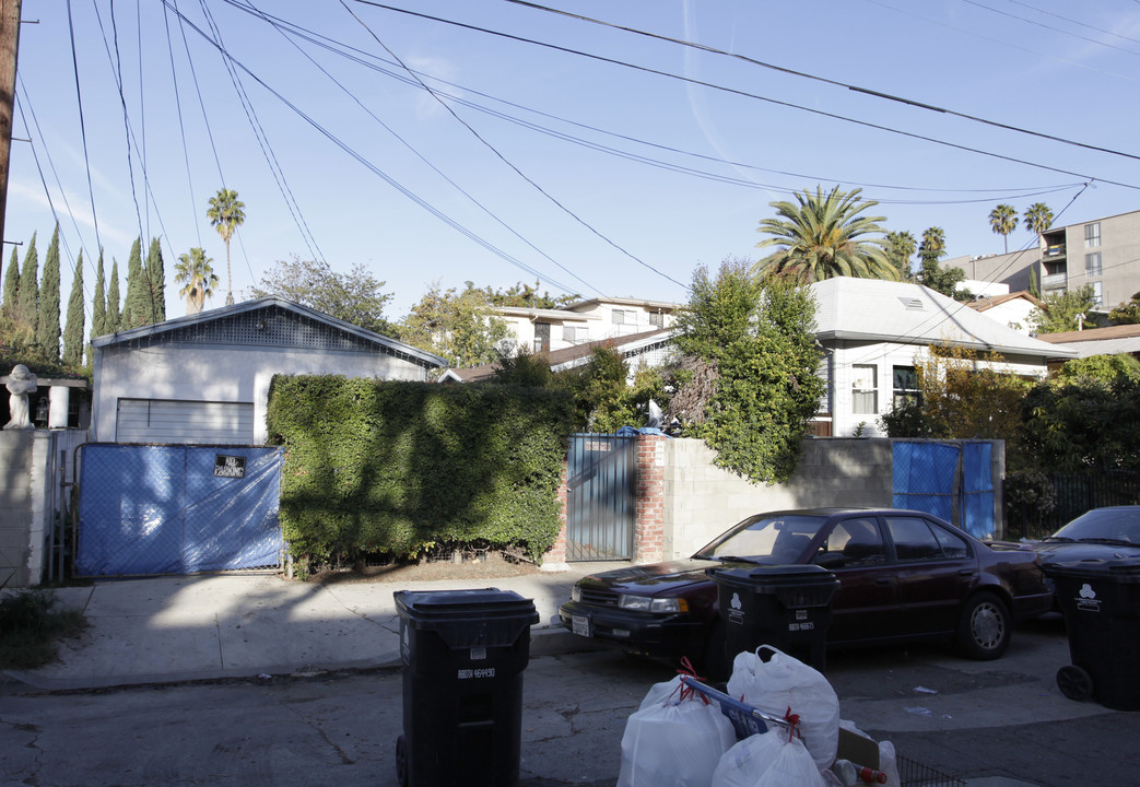 717-719 1/2 Imogen Ave in Los Angeles, CA - Building Photo