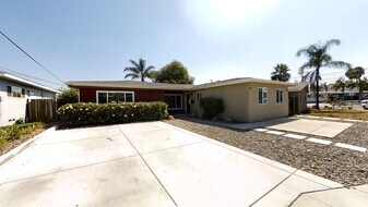 6252 Adobe Dr in San Diego, CA - Building Photo