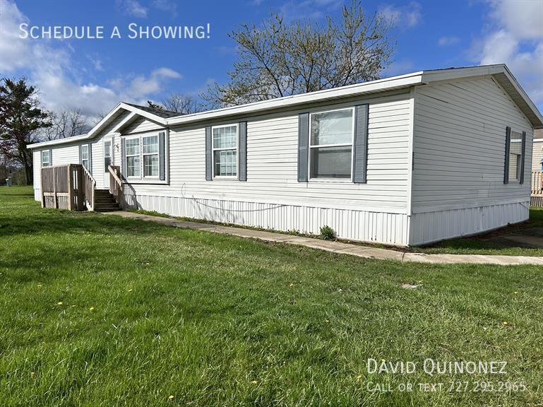 3201 Iona Ln in Fort Wayne, IN - Building Photo